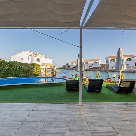 הורגהדה Aden Beach - Sea View Room With Beach Access In Villa מראה חיצוני תמונה