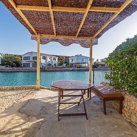 הורגהדה Aden Beach - Sea View Room With Beach Access In Villa מראה חיצוני תמונה