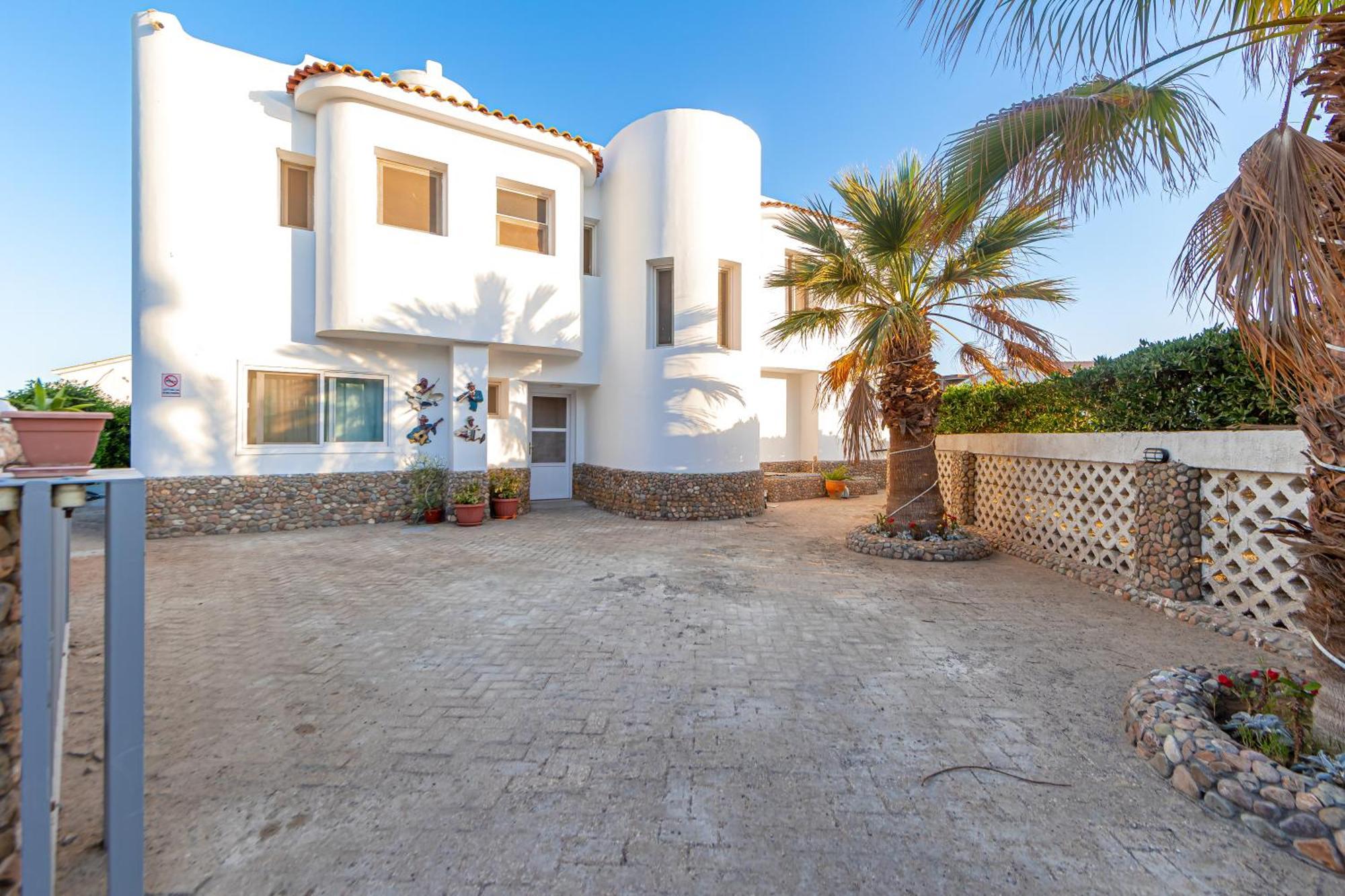 הורגהדה Aden Beach - Sea View Room With Beach Access In Villa מראה חיצוני תמונה